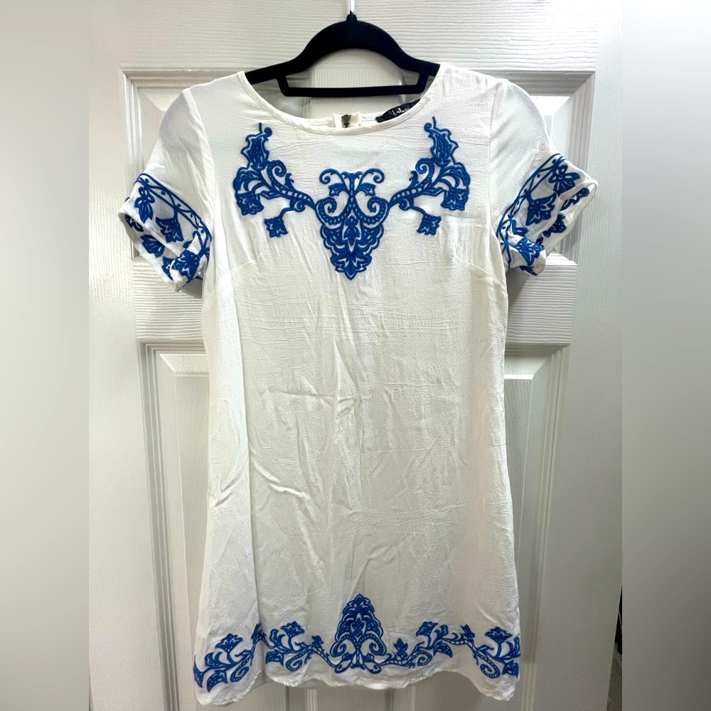 LULU’S “Tale to tell blue and ivory embroidered shift dress” | worn twice